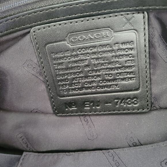 Coach Vintage Nylon Leather Trim Small Green Shoulder Bag Purse Zip Sport - Picture 4 of 14